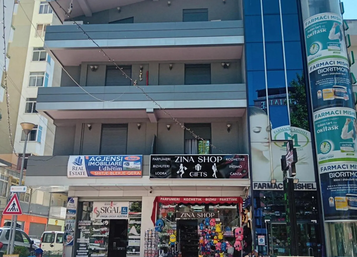 Zina Rooms 1 Minute Away From The Beach Дуррес Албания